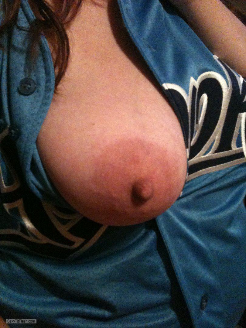 Tit Flash: Wife's Big Tits - Topless Texastyme from United Kingdom